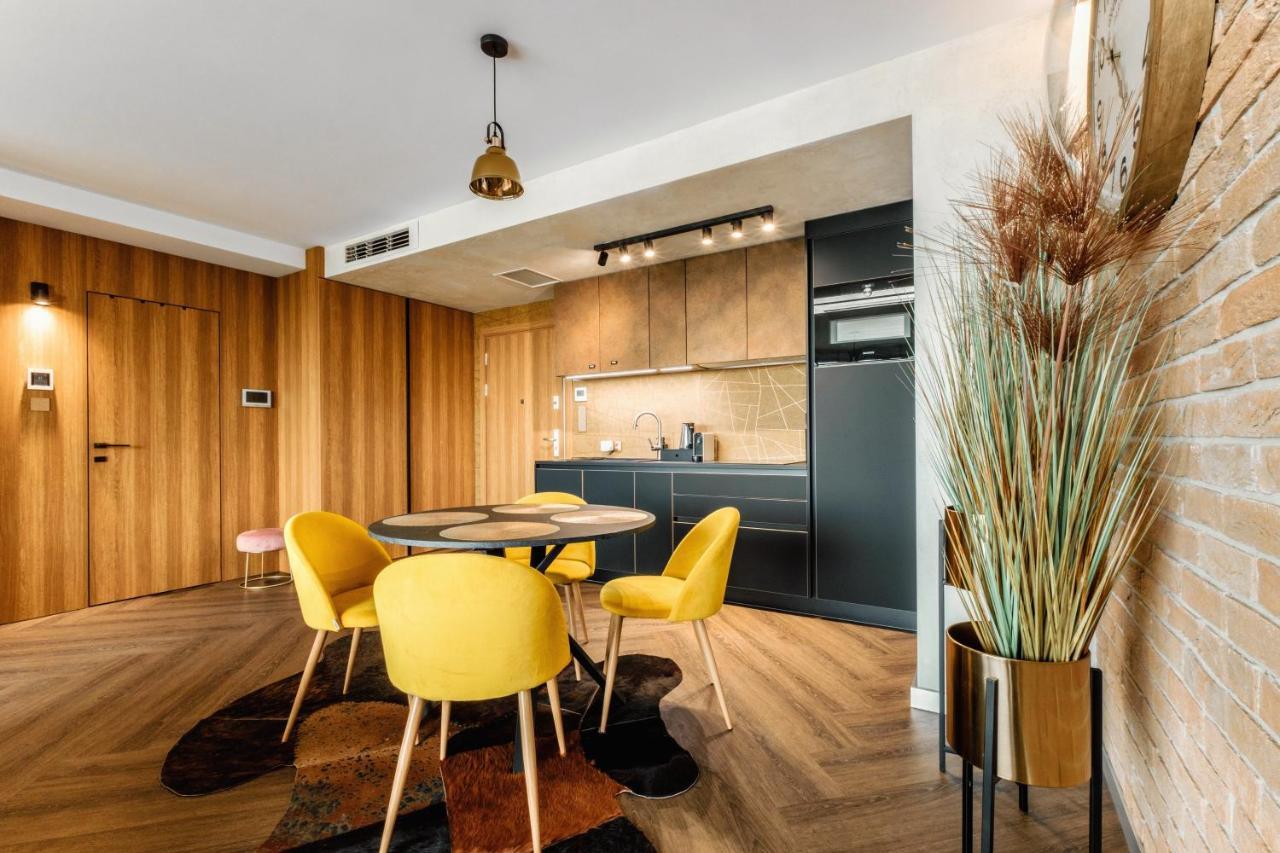 Skyview Suite - Niepowtarzalny Widok I Basen Lublin Exterior foto