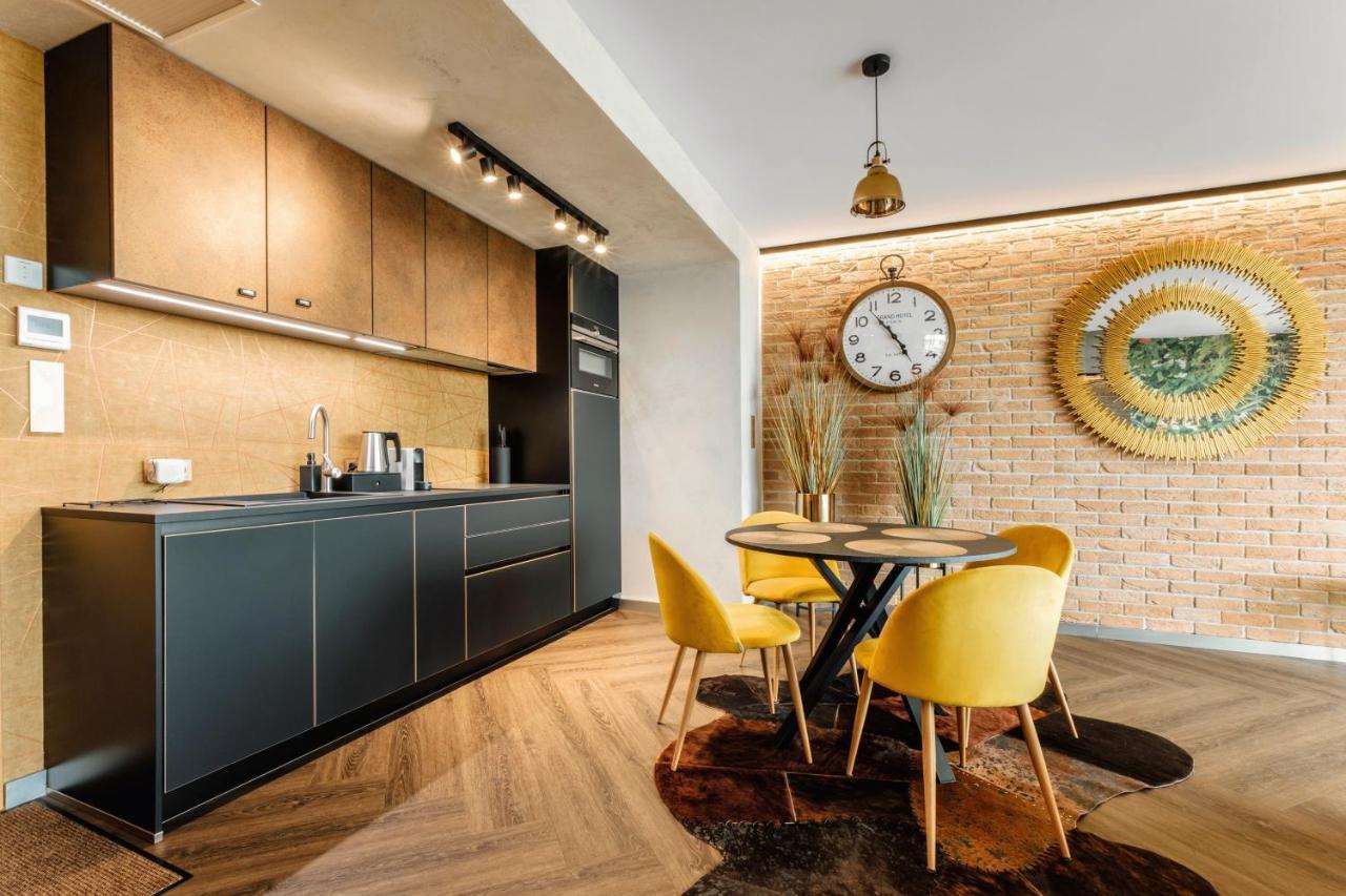 Skyview Suite - Niepowtarzalny Widok I Basen Lublin Exterior foto